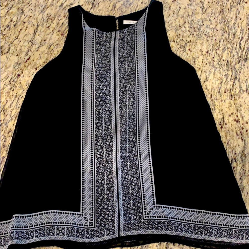 Women’s Max Studio size L